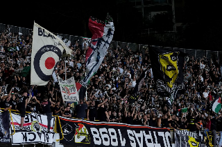Campobasso-Ascoli: subito sold out gli ulteriori 200 biglietti per i tifosi bianconeri